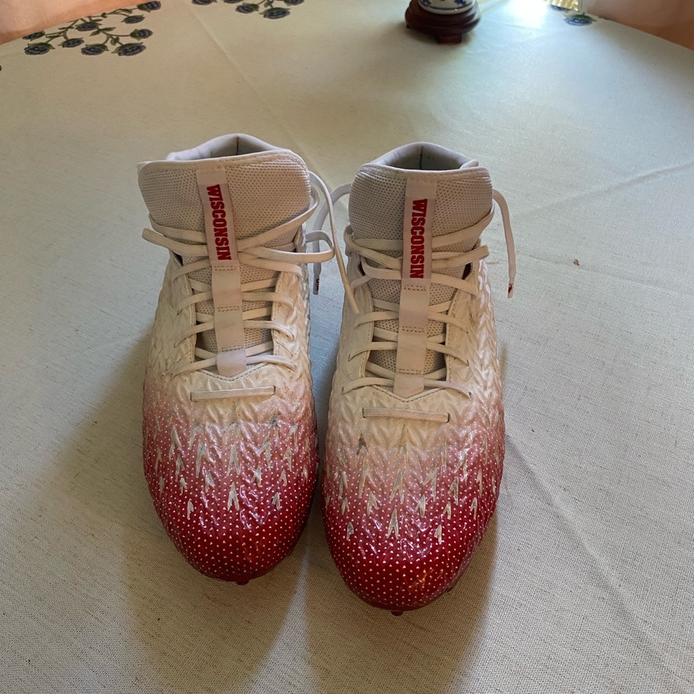 Under Armour Wisconsin Player Exclusive Cleats